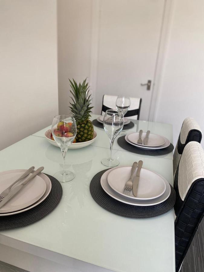 Cosy Cheerful 2 Bedrooms Near Piccadilly, Etihad Stadium Sleeps Up To 5 Manchester Exterior photo